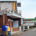 OYO Homes 91006 Eco Tourism Desa Cibodas Areng 5 Syariah