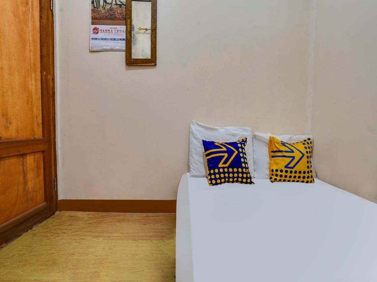 Hotel Oyo Homes 91006 Eco Tourism Desa Cibodas Areng 5 Syariah Bandung
